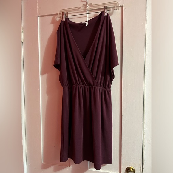 Maroon Mini Dress from Simon’s, Size Medium, like new - Picture 1 of 3